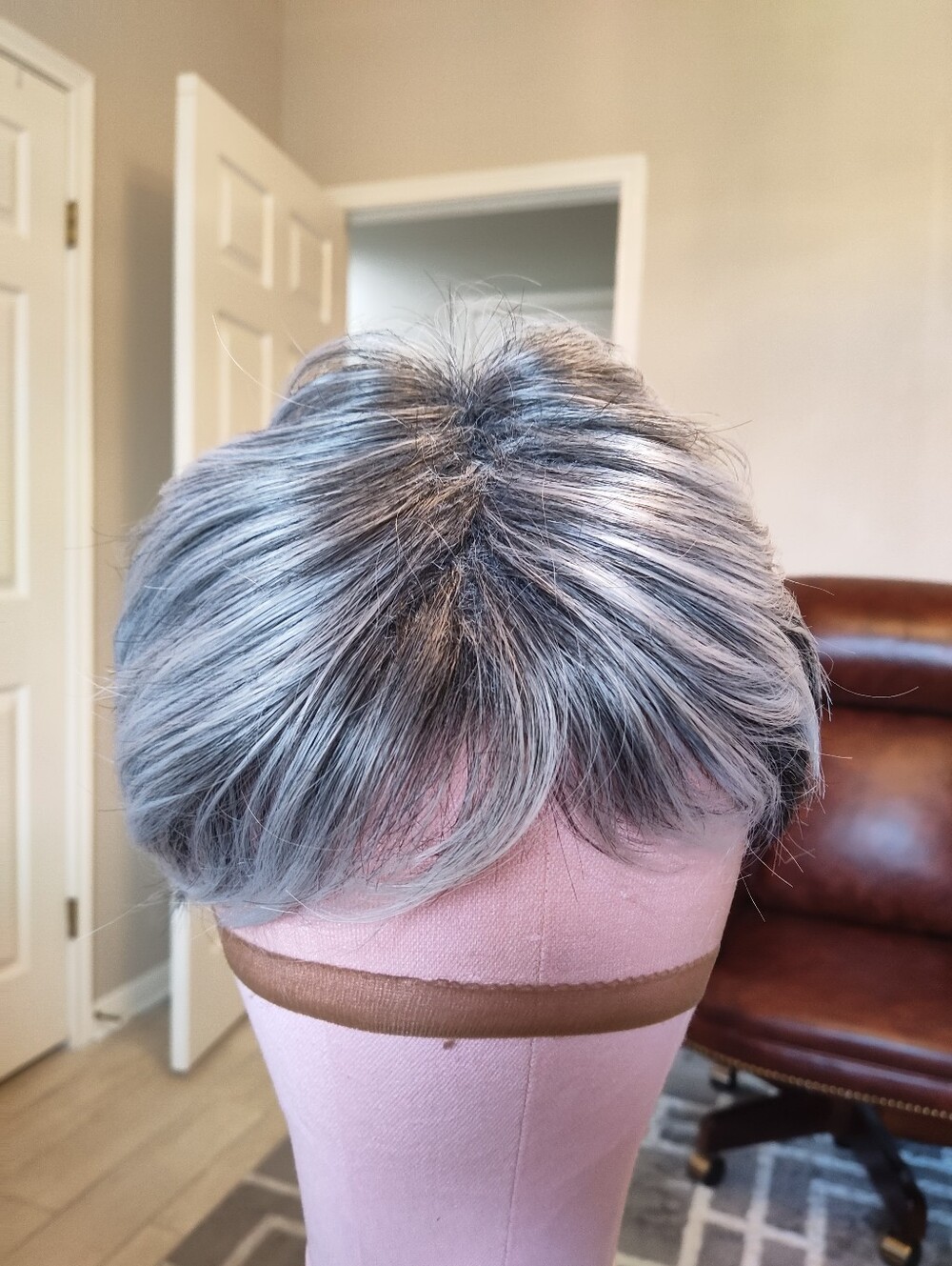 Gray Marble Short Pixie Wig Synthetic Glueless Classic Cap Machine Salt Pepper - Picture 5 of 7